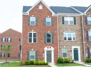 725 Sky Bridge Dr, Upper Marlboro, MD 20774