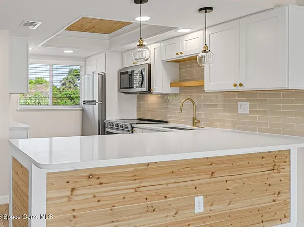 1001 W Eau Gallie Blvd APT 330, Melbourne, FL 32935