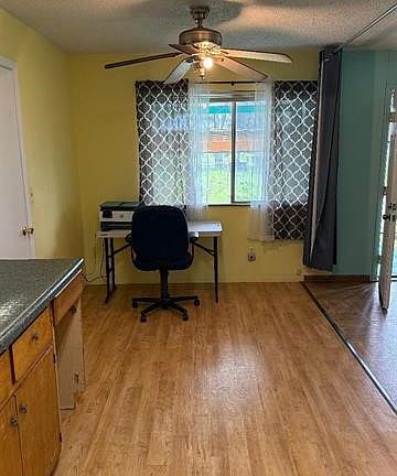 4th image of 23848 Hoag Rd