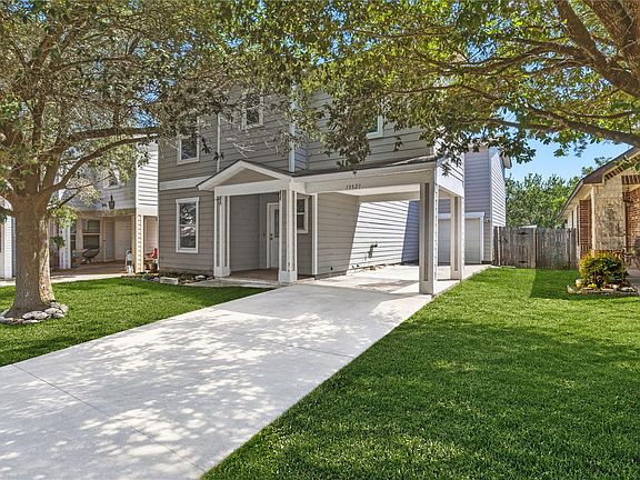 2nd image of 13521 Sea Biscuit Dr