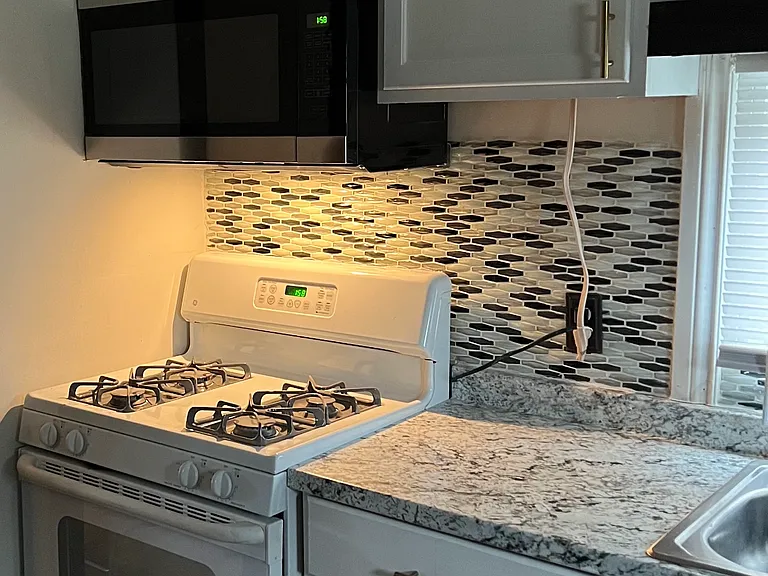 807 Concord Ln #811 — Photo 5