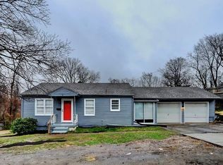 10712 E 25th Ter S, Independence, MO 64052