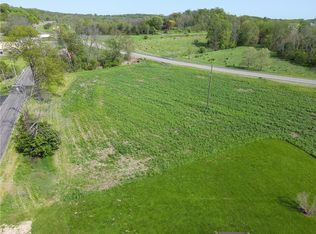 112B Montezuma St, Lyons, NY 14489
