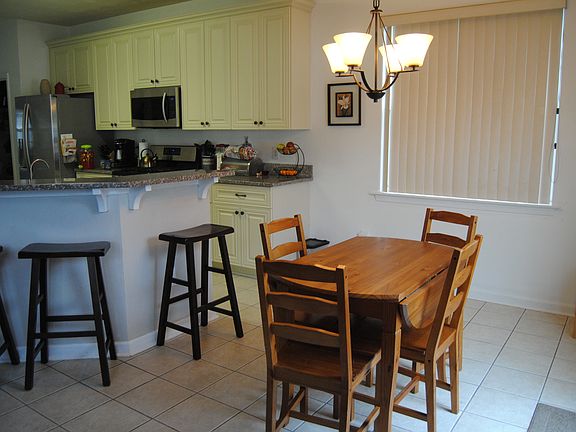 5th image of 901 Winter Stone Ct