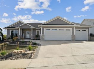 2153 Jo Ann Dr, Asbury, IA 52002