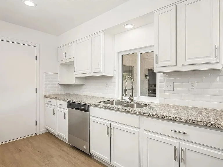 4014 E Turner Ave — Photo 7
