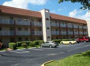8821 Sunrise Lakes Blvd APT 103, Sunrise, FL 33322