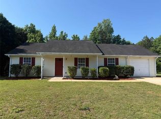 25 Hunters Ridge Dr, Covington, GA 30014