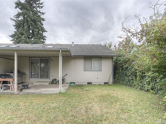 3rd image of 1610 Scammell Ave NW