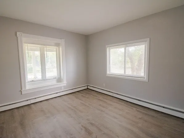 836 S Newton Ave, Albert Lea, MN 56007