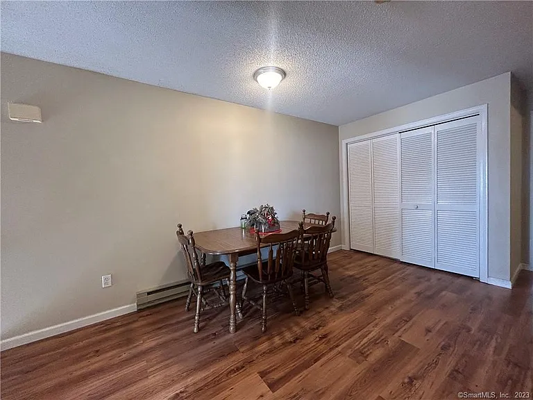 35 Ruth St #34 — Photo 7
