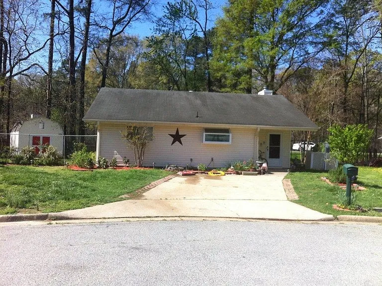 500 Cambertree Way — Photo 1