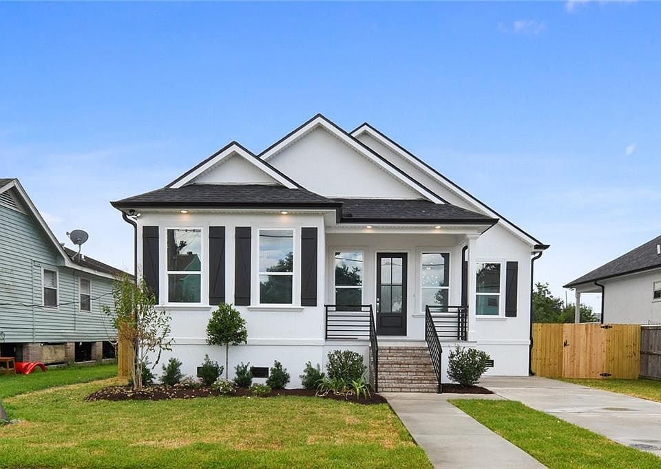 1st image of 6016 Marigny St