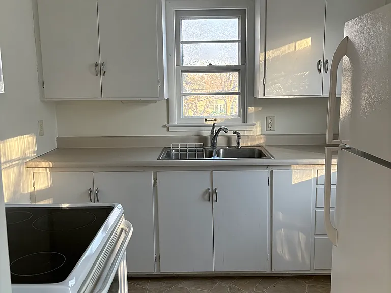 824 S 2nd Ave #2 — Photo 3