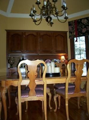 4th image of 1275 Hillwood Cir