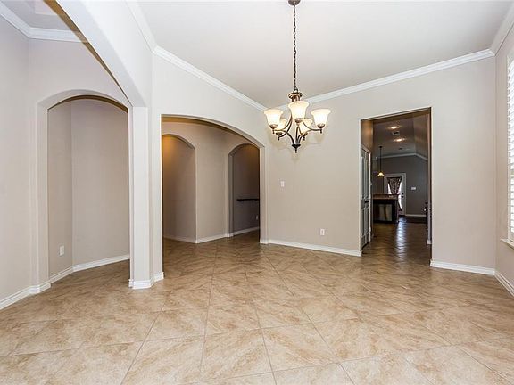 5th image of 508 Cypress Hill Dr