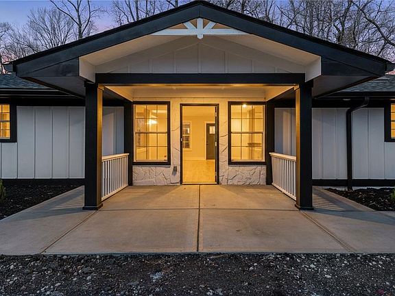 2nd image of 1700 Flat Shoals Rd SE