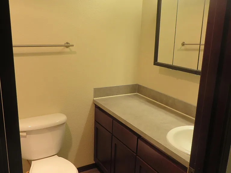 Parkview Apartments — Photo 62