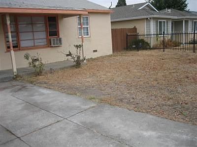 1st image of 19 Santiago Ave