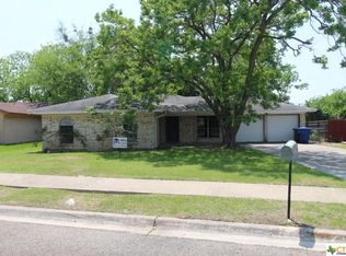 906 Holly St, Copperas Cove, TX 76522
