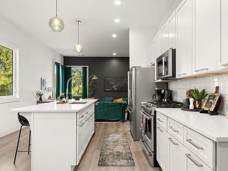 629 W Iris Dr #5 — Photo 19