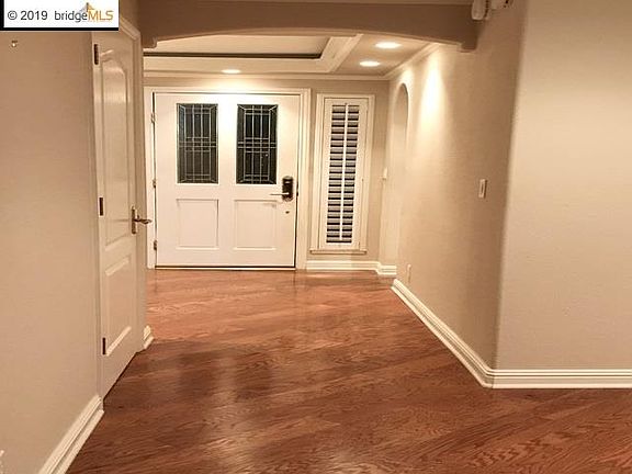 4th image of 2603 Saklan Indian Dr APT 3
