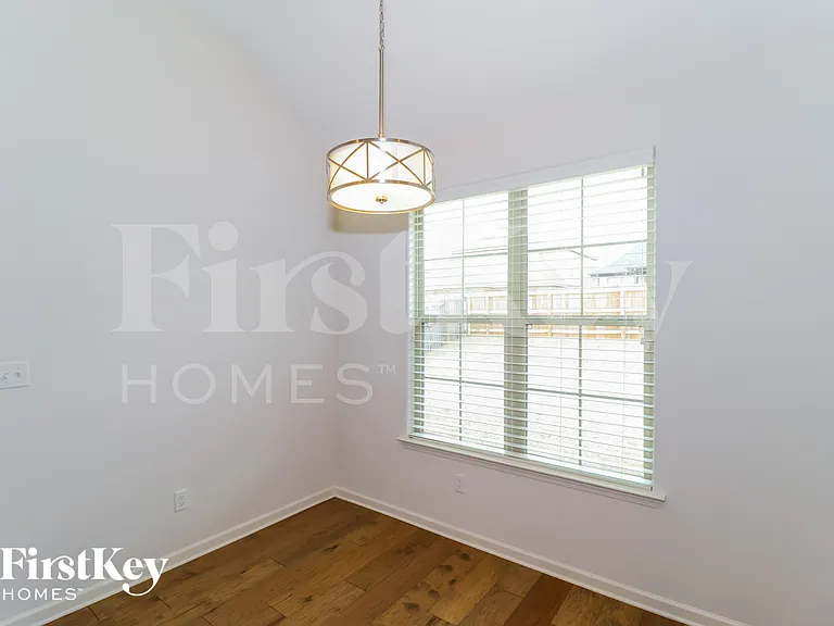 105 Hidden Meadows Ln — Photo 5