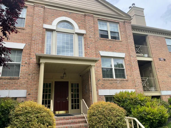 12 Rainflower Path Unit 104, Sparks, MD 21152