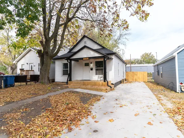 1738 Capitol Ave, Des Moines, IA 50316