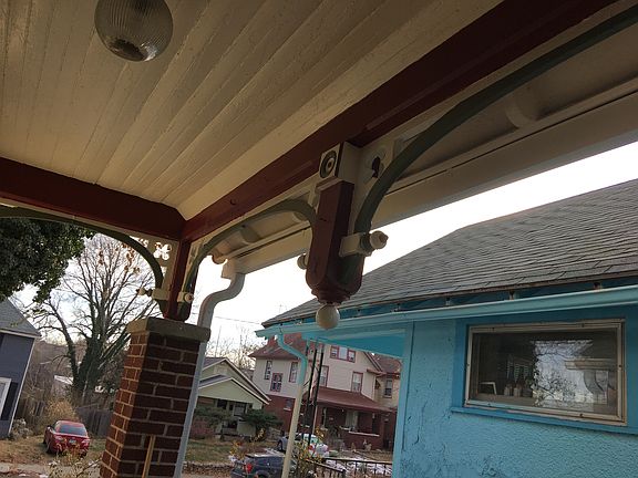 3rd image of 2530 Charlotte St