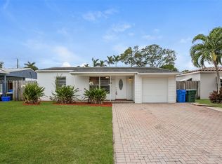 300 NW 52nd St, Fort Lauderdale, FL 33309