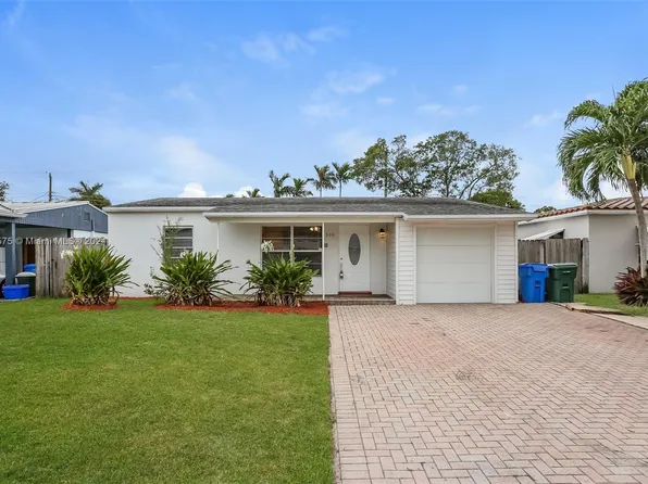 300 NW 52nd St, Oakland Park, FL 33309