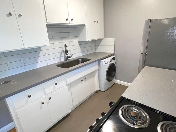 5th image of 3121 E Mariquita St APT 18
