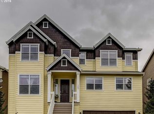 17801 NW Solano Ct, Portland, OR 97229