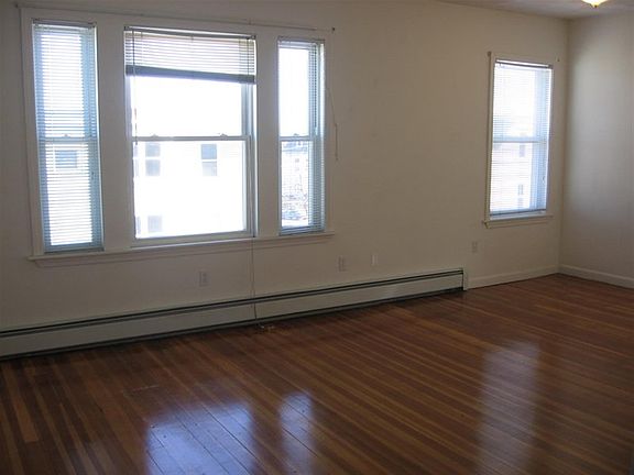 2nd image of 223 Main St #2