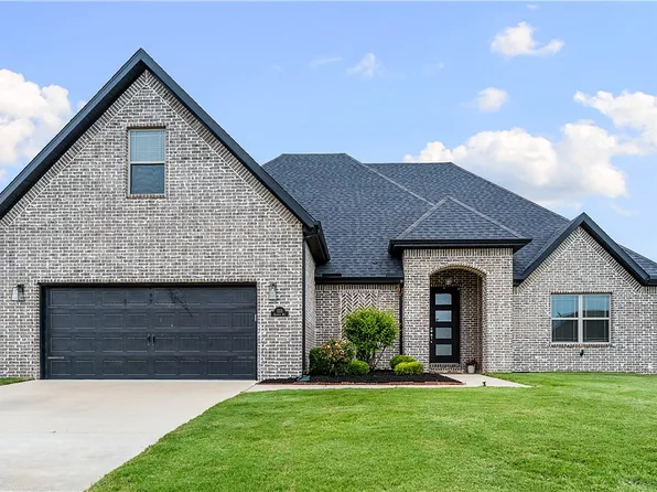 1211 Brandon Way, Bentonville, AR 72713
