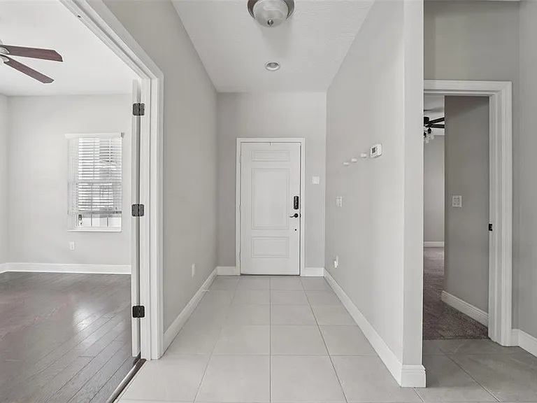 13524 Circa Crossing Dr — Photo 23