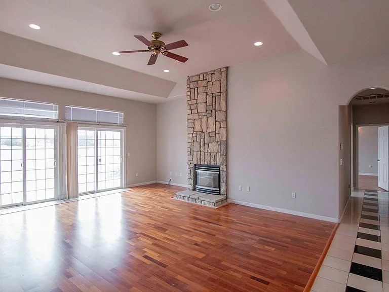 19062 Seabreeze Pl — Photo 9