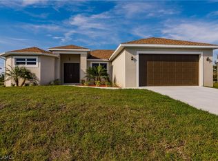 327 NE 22nd Terrace Cpe, Coral, FL 33909