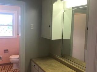 1402 E Wright Rd, Greenville, NC 27858