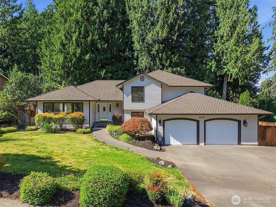 1st image of 16718 3rd Avenue SE