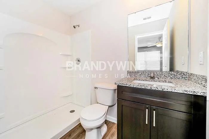 574 Kit St — Photo 16
