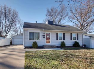 3322 Chestnut St, Quincy, IL 62301