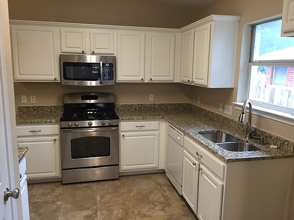 3rd image of 1005 Bohica Way