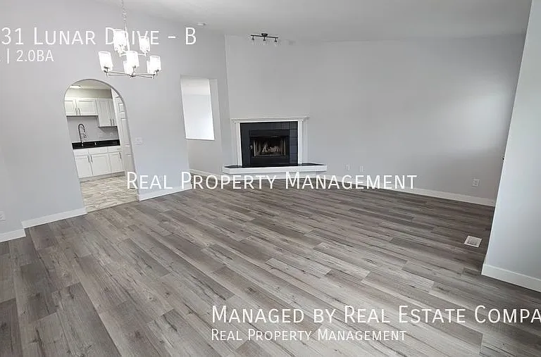 4031 Lunar Dr #B — Photo 5