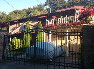 5209 SW Admiral Way, Seattle, WA 98116