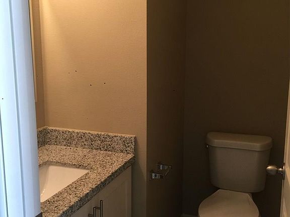 3rd image of 6008 Danubio APT 7