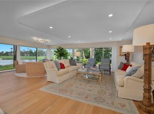 110 Wilderness Dr APT 129, Naples, FL 34105