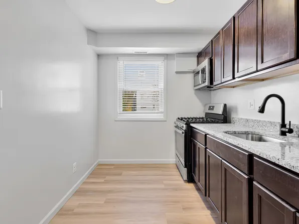 118 & 124 Atlantic St SE #121 & 125-133, Washington, DC 20032