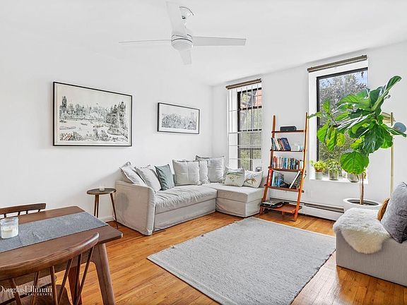 3rd image of 745 E 6th St APT 2D